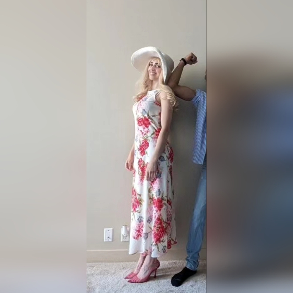 ALYN PAIGE Floral Maxi Dress